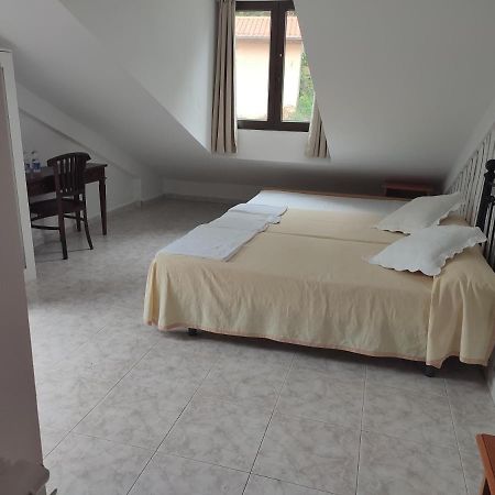 Hotel Pisuerga Proaza Buitenkant foto