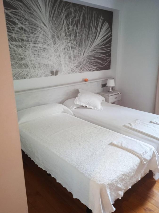Hotel Pisuerga Proaza Buitenkant foto
